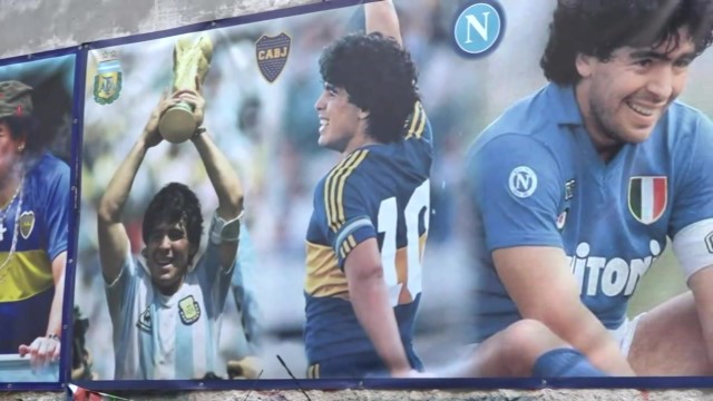 Italy: Naples mourns after death of Argentinian football icon Maradona
