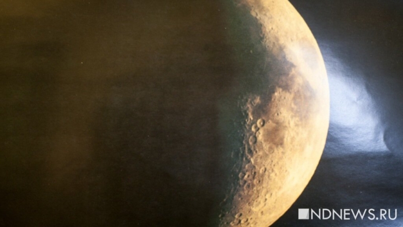 Ученые обнаружили на Луне более 100 тысяч ранее неизвестных кратеров