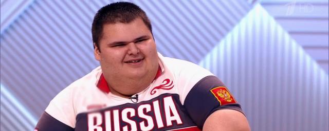 В России умер «самый большой ребенок в мире» Джамбулат Хатохов