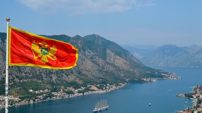 Черногория снова ввела комендантский час