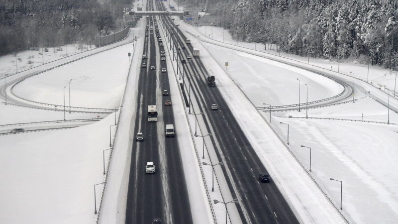 Движение по Киевскому шоссе ограничат из-за строительства дороги