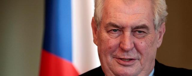 Президент Чехии попросил Путина поставить в страну вакцину «Спутник V»