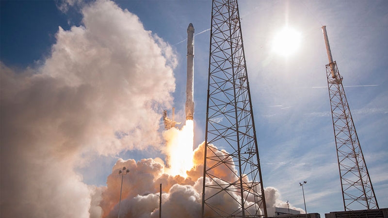 SpaceX утопила первую ступень ракеты Falcon 9 после успешной доставки спутников