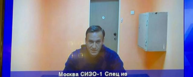 Заседание о замене Навальному условного срока реальным перенесли