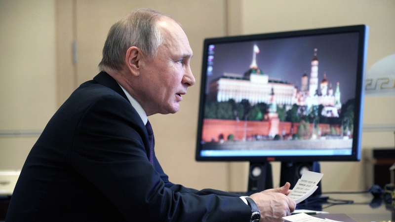Путин поддержал предложение об экспорте строительных услуг