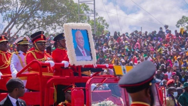 В Танзании 45 человек погибли в давке на похоронах президента