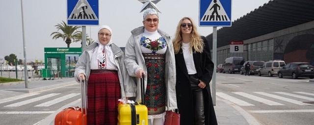 Вера Брежнева и Верка Сердючка стали ведущими «Орла и решки»