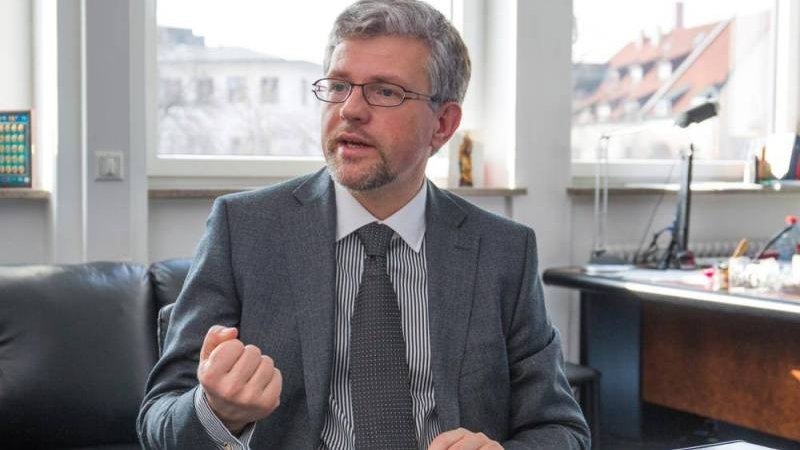 Посол Украины в Германии потребовал от Меркель «полного разрыва отношений с РФ» и введения «газового эмбарго»