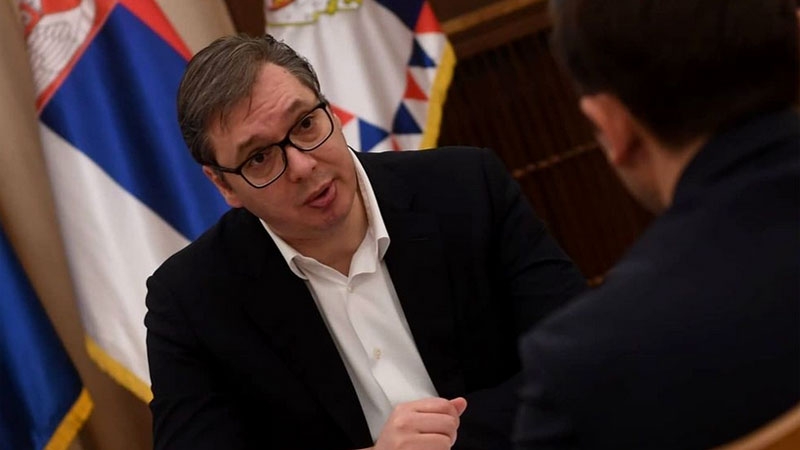 Президент Сербии решил сделать прививку от коронавируса