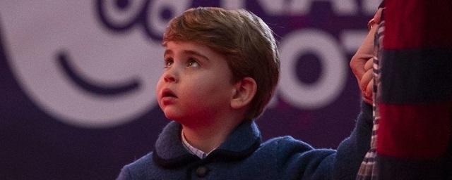 Принц Уильям и Кейт Миддлтон показали подросшего сына Луи