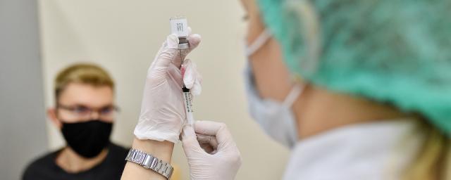 Бахрейн одобрил экстренное применение вакцины «Спутник Лайт»