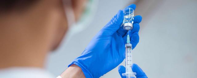 Седьмой регион России ввел обязательную вакцинацию от коронавируса