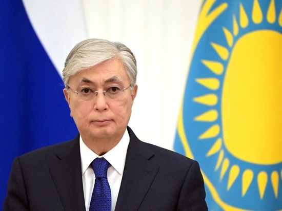 Казахстан продолжил ставить палки в колеса России: блокируют фуры