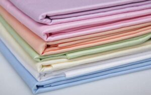 Пошив одежды: где и какую качественную ткань стоит купить