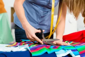 Пошив одежды: где и какую качественную ткань стоит купить