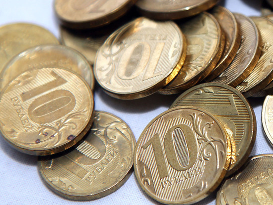 Есть рубль в своем отечестве: в какую валюту вложиться перед новым годом