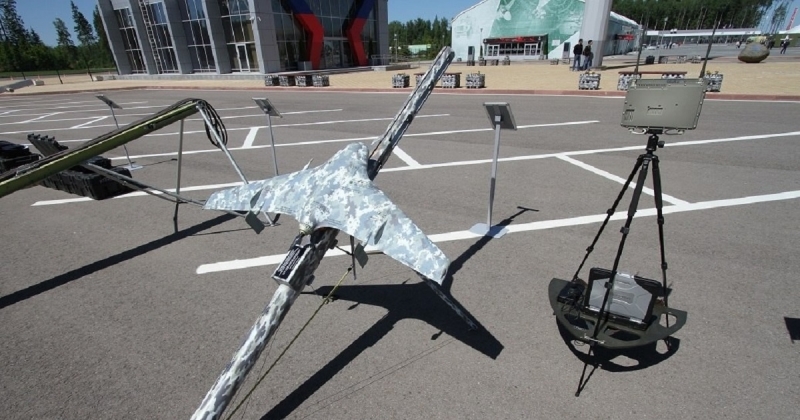 Вооружённые Силы Украины сбили российский беспилотник «Элерон-3СВ» стоимостью €150 000 – дрон имеет схему «летающее крыло» и может разгоняться до 130 км/ч