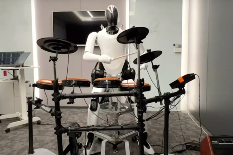 Xiaomi научила своего робота-гуманоида CyberOne играть на барабанах (видео)