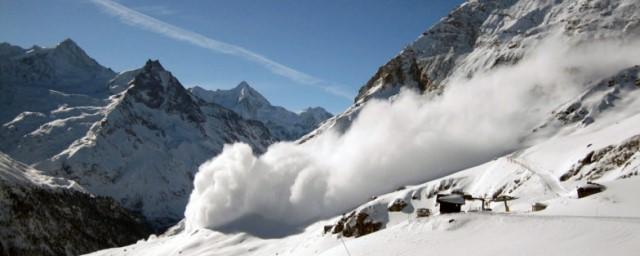МЧС продлило предупреждение об опасности схода лавины в Адыгее и на Кубани до 6 февраля
