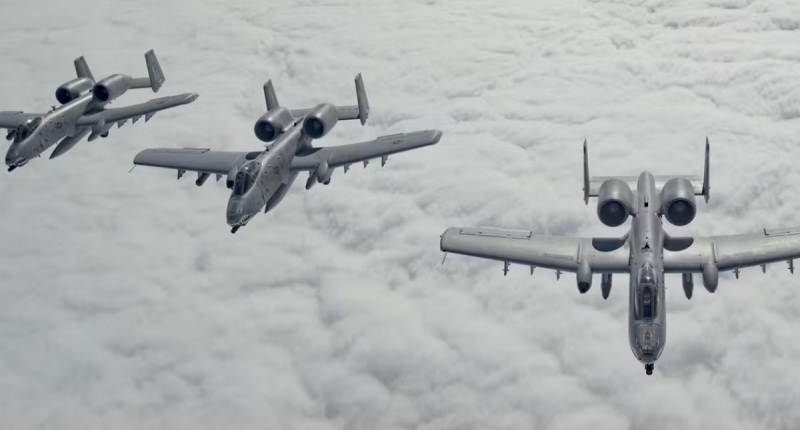 Американские штурмовики A-10 Thunderbolt II прибыли в Великобританию для учений Defender 23
