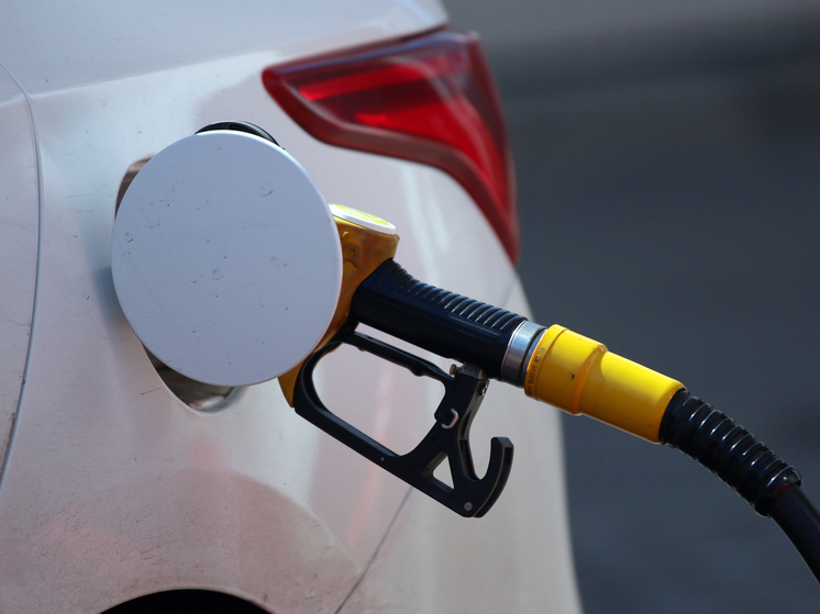 Цены на бензин готовятся к взлету: власти дали повод