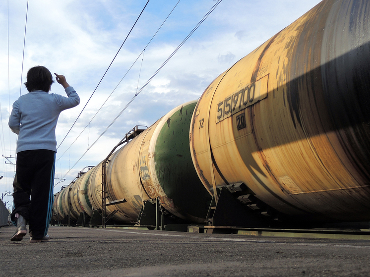 Россия недосчитается десятков миллиардов от экспорта сырья: спасут ли нефтеюани бюджет