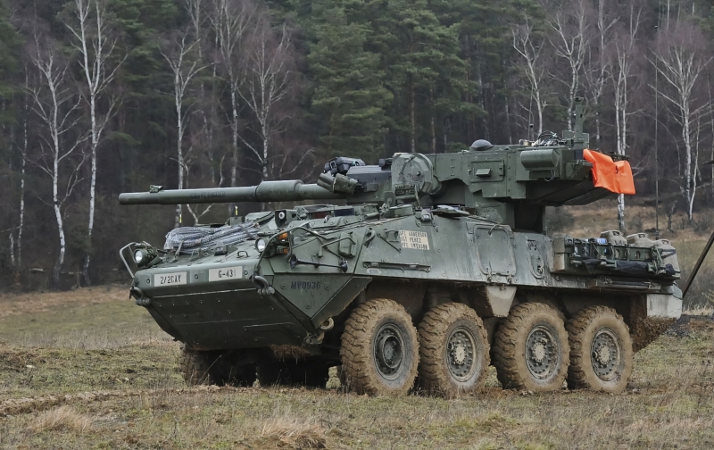 США анонсировали для Украины новый пакет военной помощи: боевые машины Bradley, Stryker, ПЗРК Stinger, ПТРК Javelin и 155-мм боеприпасы 