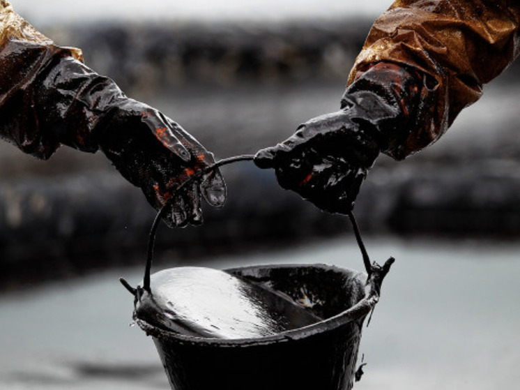 Россия готовится к нефтяной войне с Саудовской Аравией за китайский рынок
