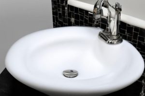 Ключевые моменты при выборе прочных и эстетически привлекательных фарфоровых раковин для ванной комнаты