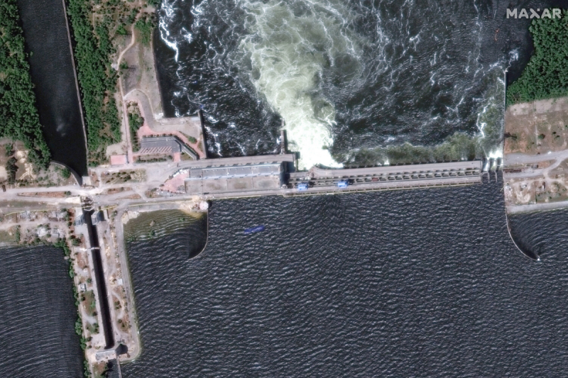 Стало известно о возможном восстановлении Каховской ГЭС