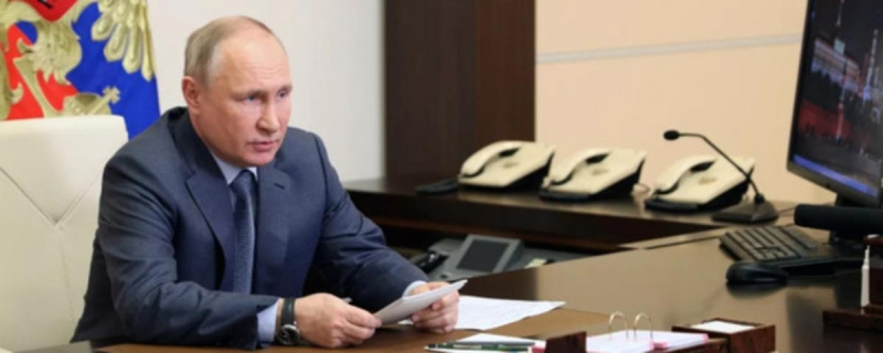 В Кремле опровергли слухи о якобы готовящемся сенсационном заявлении Путина