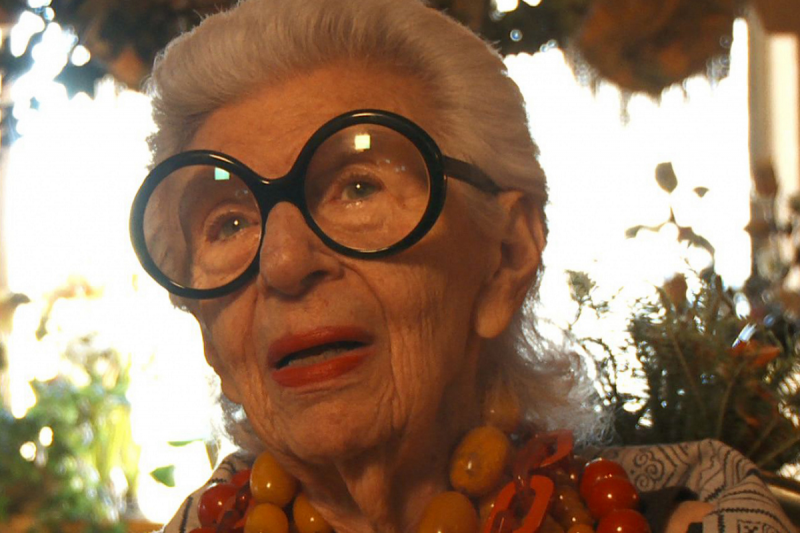 Скончалась 102-летняя Айрис Апфель коллекционер и дизайнер