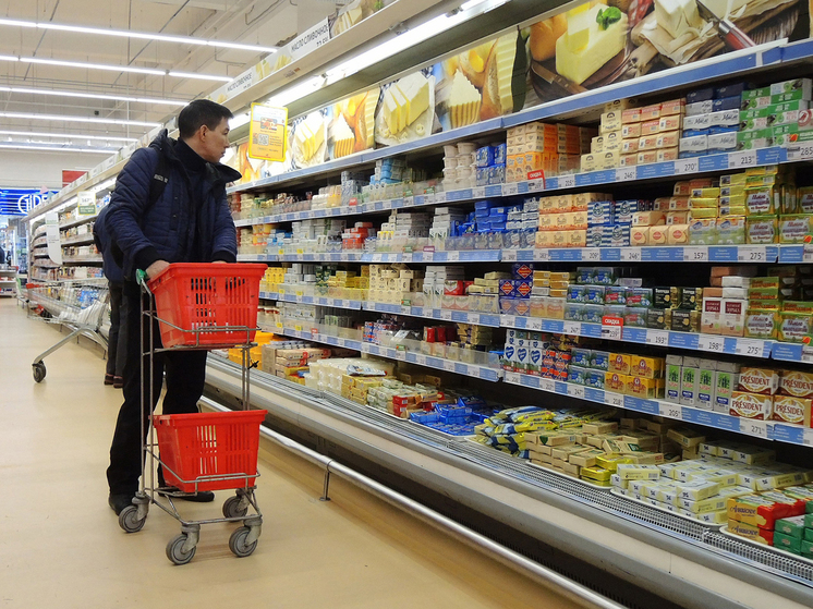 Беда с едой: цены на продукты приготовились к новогоднему подъему