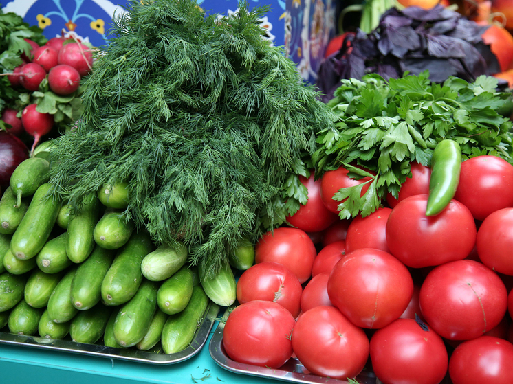 Россияне стали реже покупать свежие овощи: эксперты назвали причины