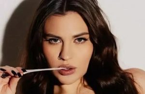 Внучка Михаила Боярского устроила откровенную фотосессию в день рождения