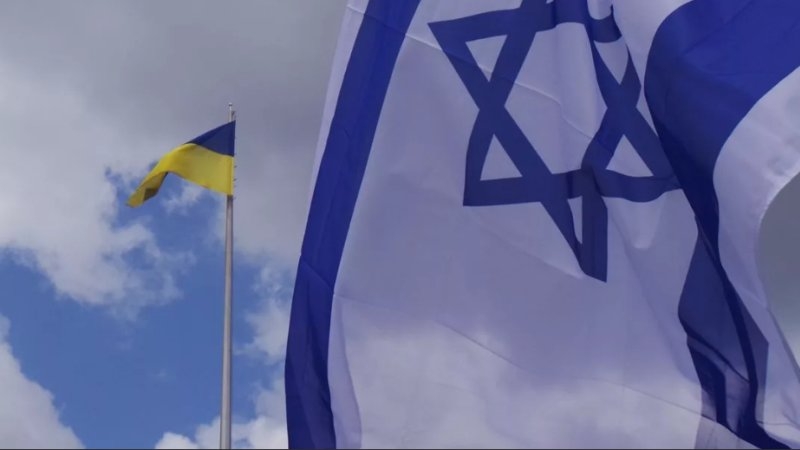 Признак неуважения: в Израиле стесняются встречать гостей украинской кока-колой